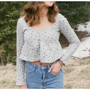 Kirious Floral Babydoll Top Waffle Knit Long Sleeve Cropped Gray Coquette Fairy